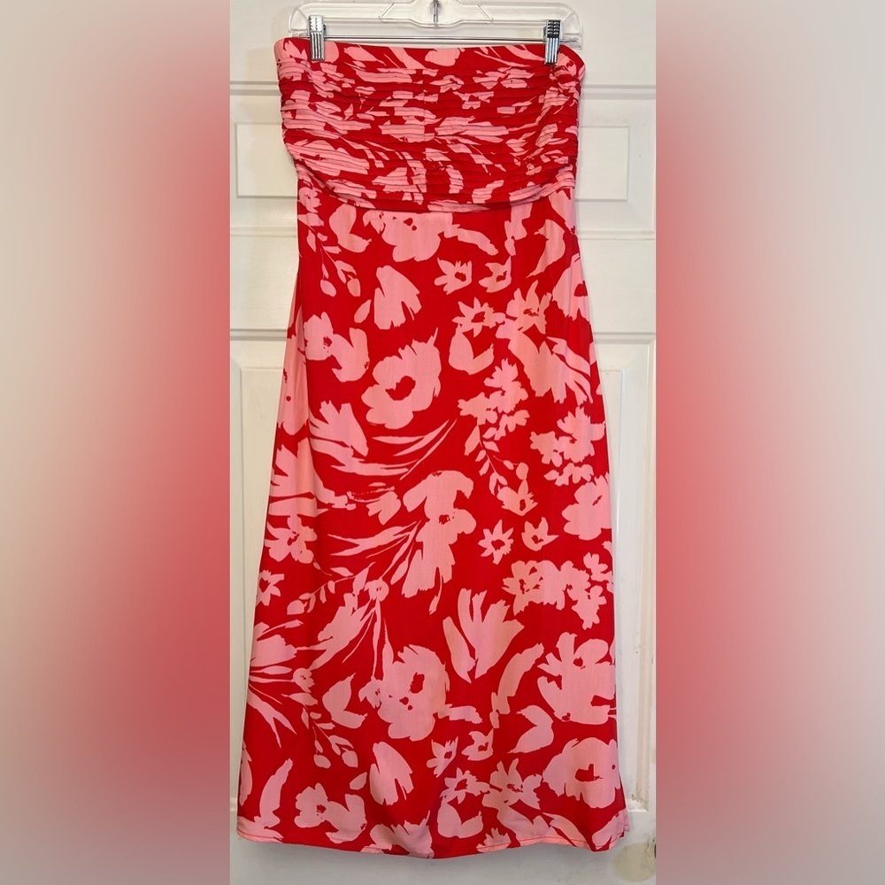🌺 Anthropologie Lost + Wander Strapless Red Floral Midi Dress - Picture 2 of 9